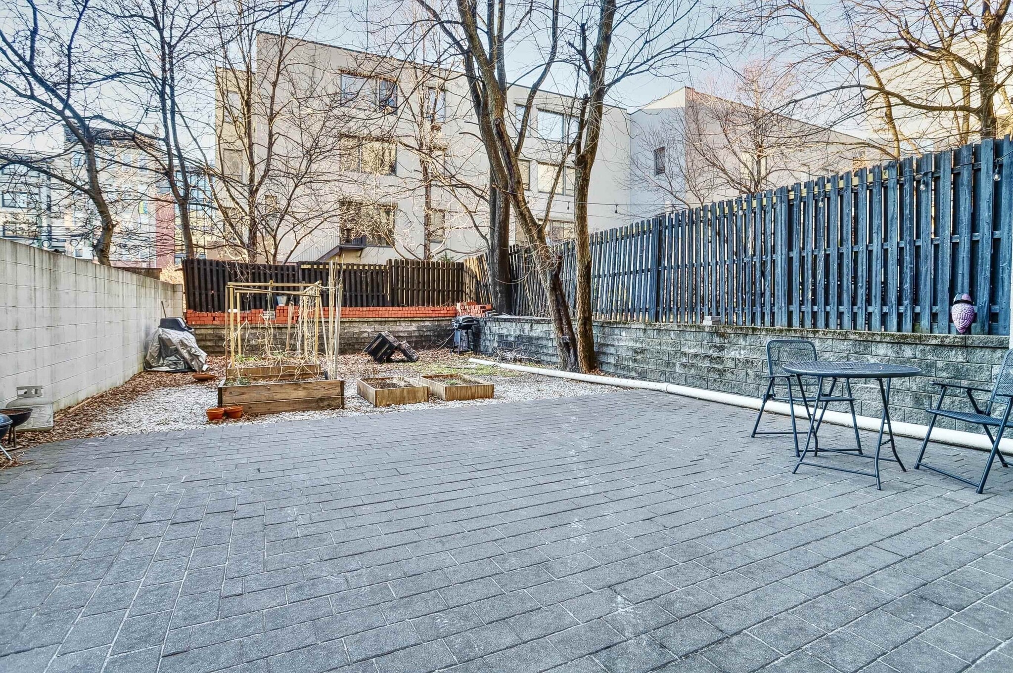 Building Photo - 320 Jefferson St