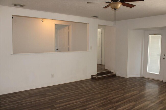 Building Photo - 3316 26th St W