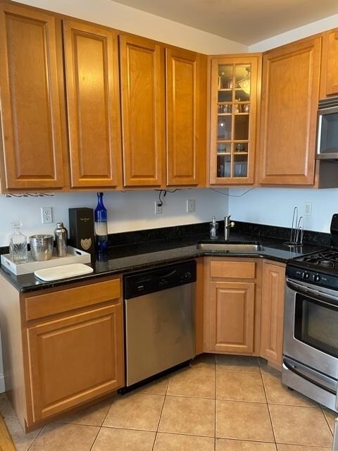 Building Photo - 4401 Park Ave