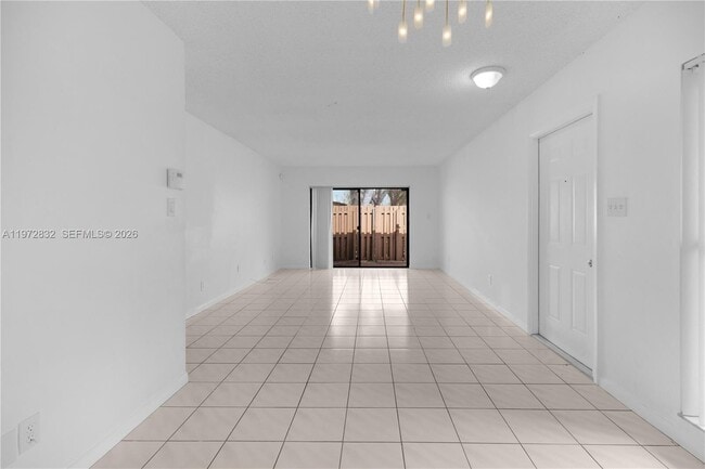 Building Photo - 11522 SW 109th Rd