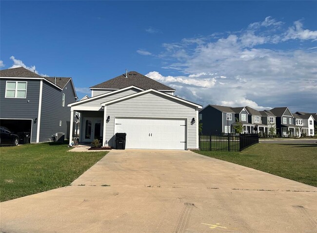 Building Photo - 3336 Meriwether Dr