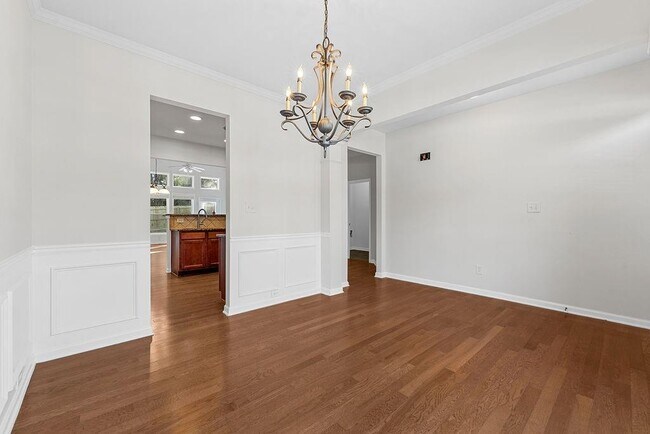 Building Photo - 3476 Harvest Ridge Ln NE