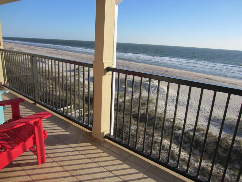 Building Photo - 426 S Fletcher Ave