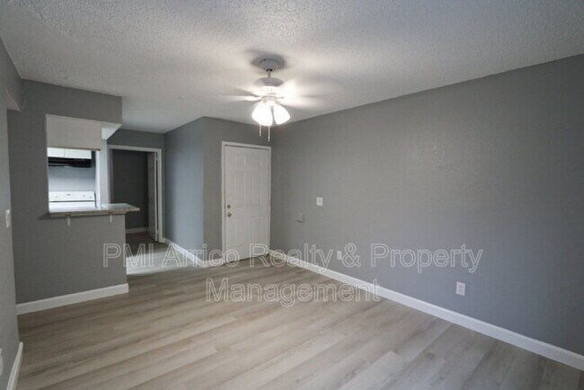 Building Photo - 1810 E 143rd Ave