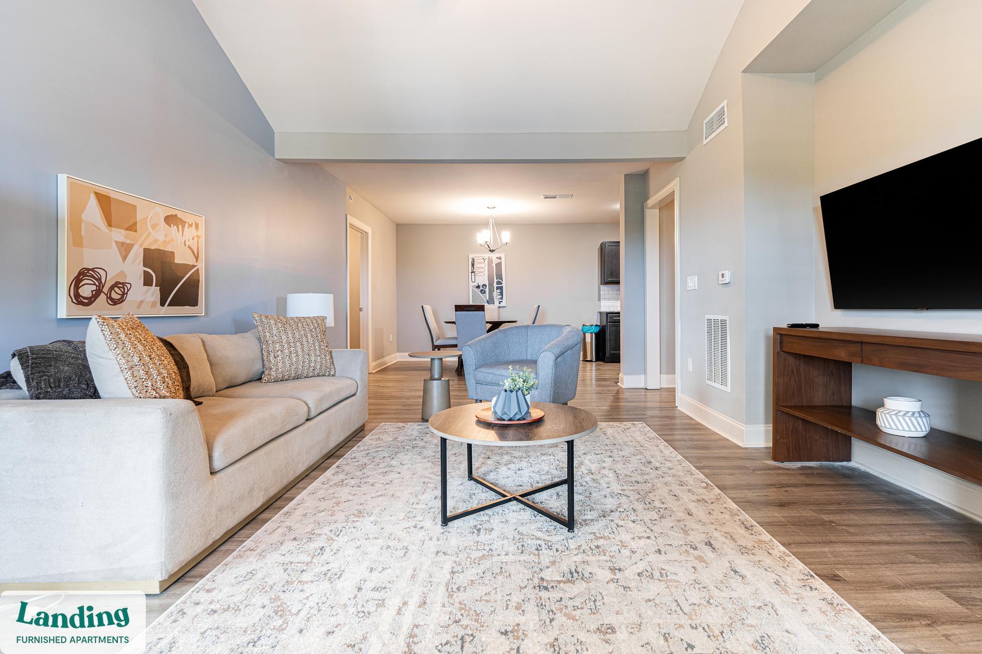 Building Photo - 305 Laredo Dr