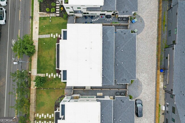 Building Photo - 94 Whitefoord Ave NE
