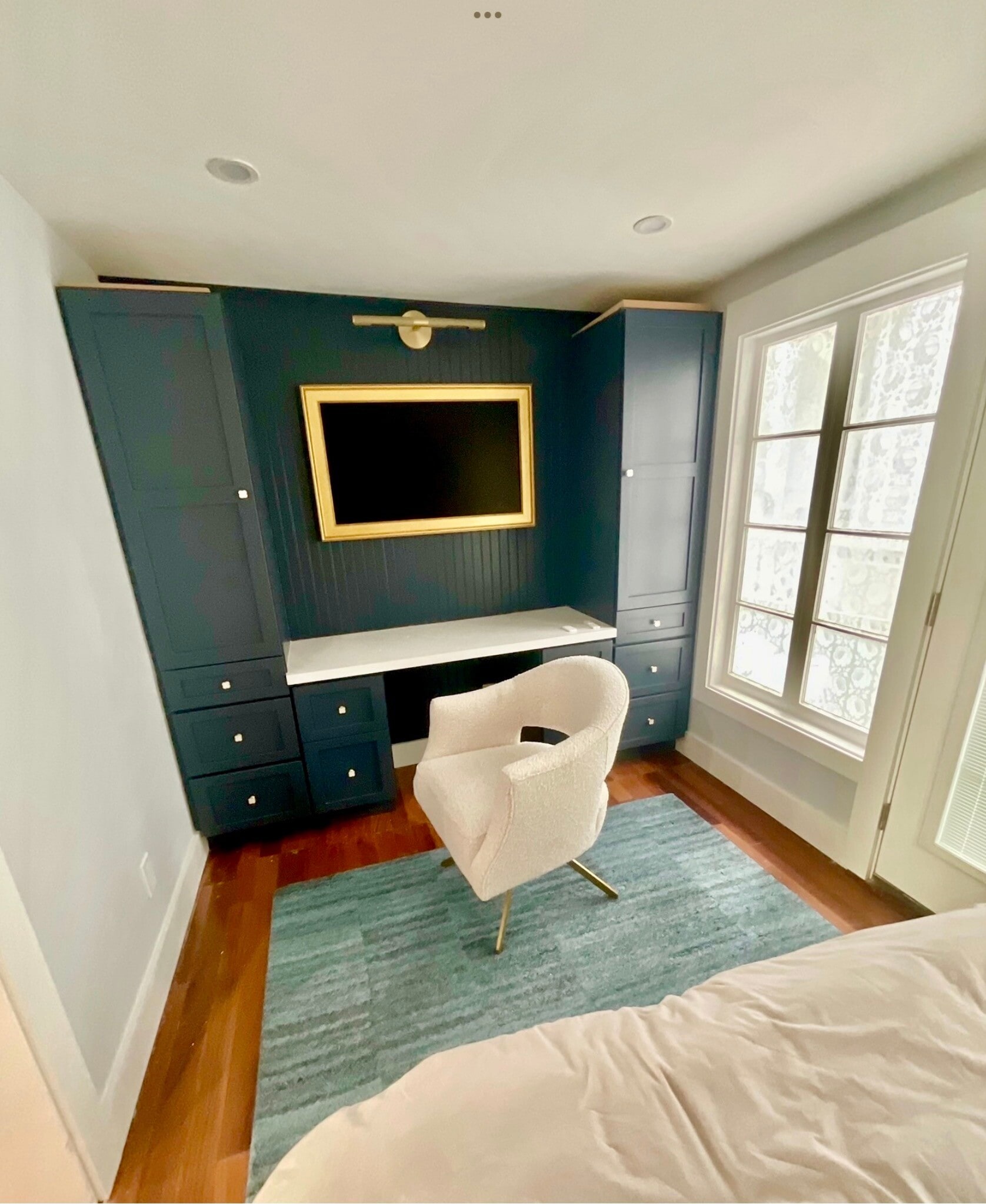 Bedroom Wardrobe Closets/Desk - 400 Simonton St