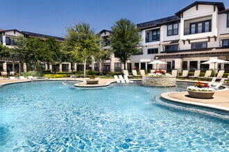 Building Photo - StoneLedge