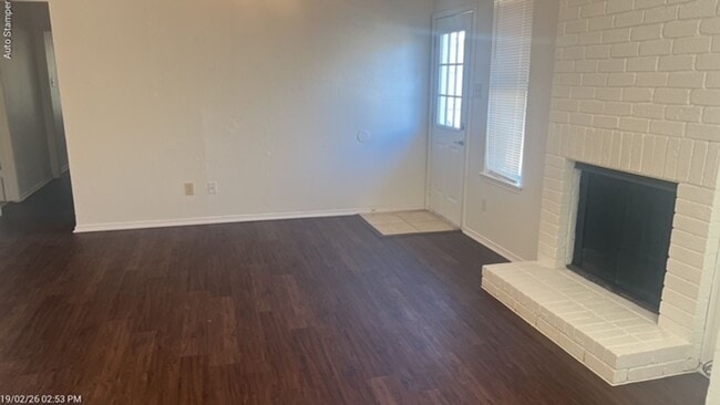 Building Photo - 237 Minnie Dr Arlington, 76012