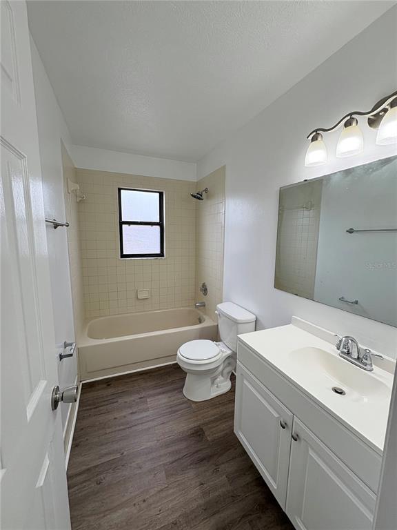 Building Photo - 49 Banyan Dr