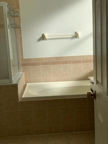 Building Photo - Beautiful 4-Bedroom, 2-Bath House Availabl...