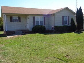 Building Photo - Charming 2-Bedroom Home with Spacious Layout in Oak Grove, KY - Must See!
