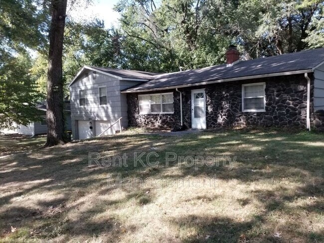 Building Photo - 4608 Ridgeway Ave