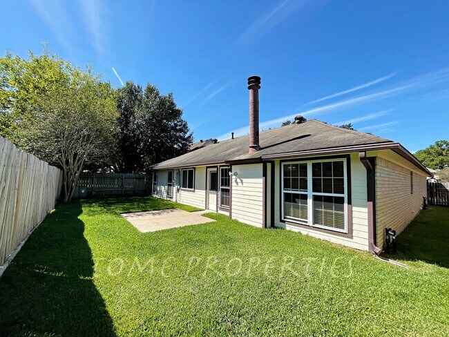 Building Photo - 14611 Cypress Valley Dr