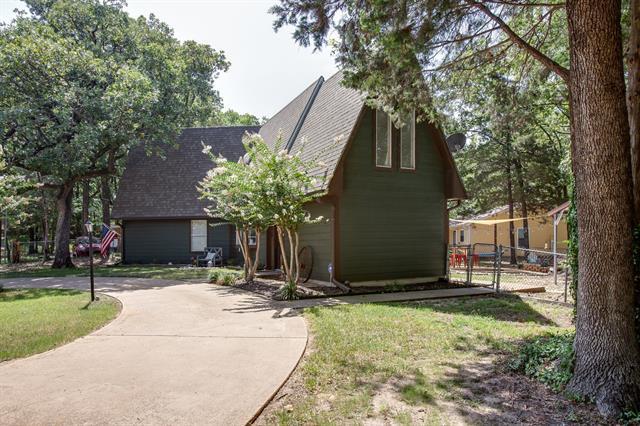 Building Photo - 137 Oak Haven Dr