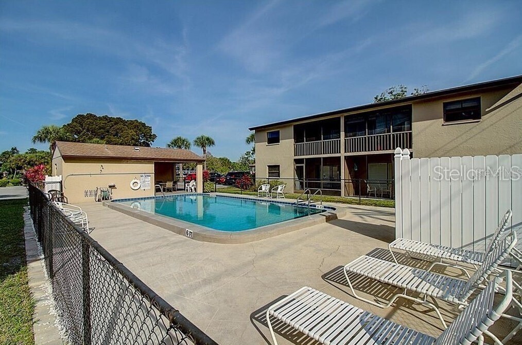 Building Photo - 7209 Cloister Dr