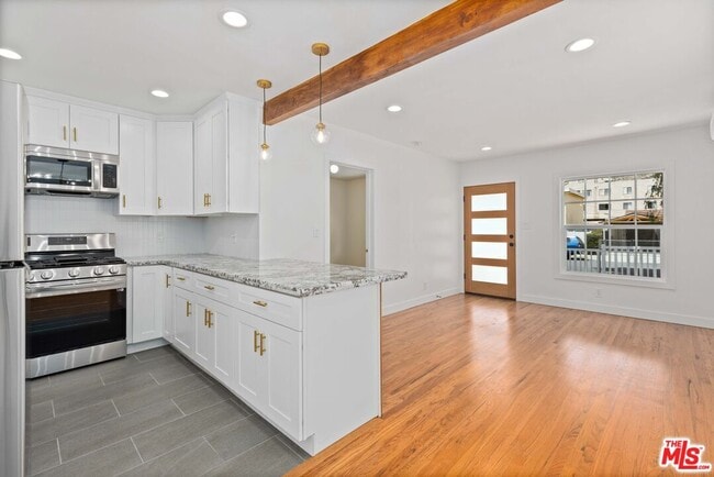 Building Photo - 1942 Chickasaw Ave