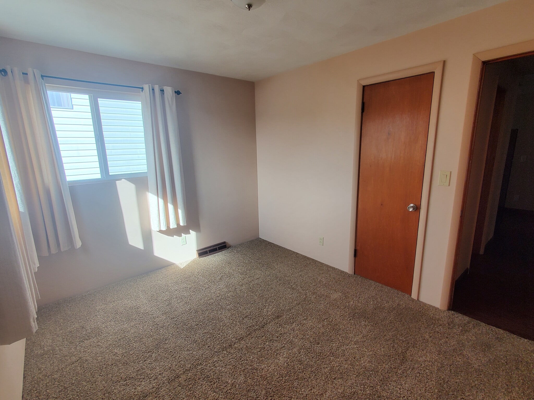 Bedroom - 119 Taylor Ave