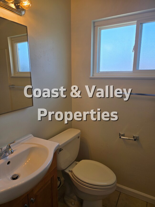 Building Photo - Lompoc Home for RENT!!!