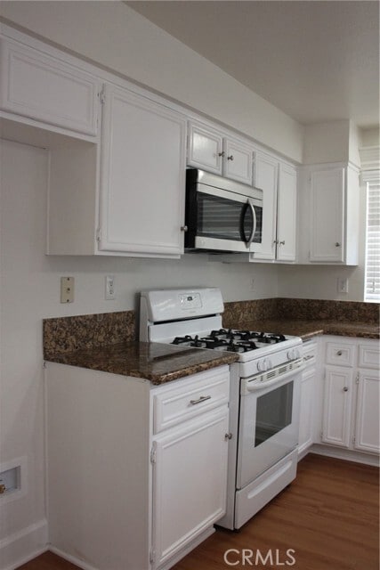 Building Photo - 563 E City Ct