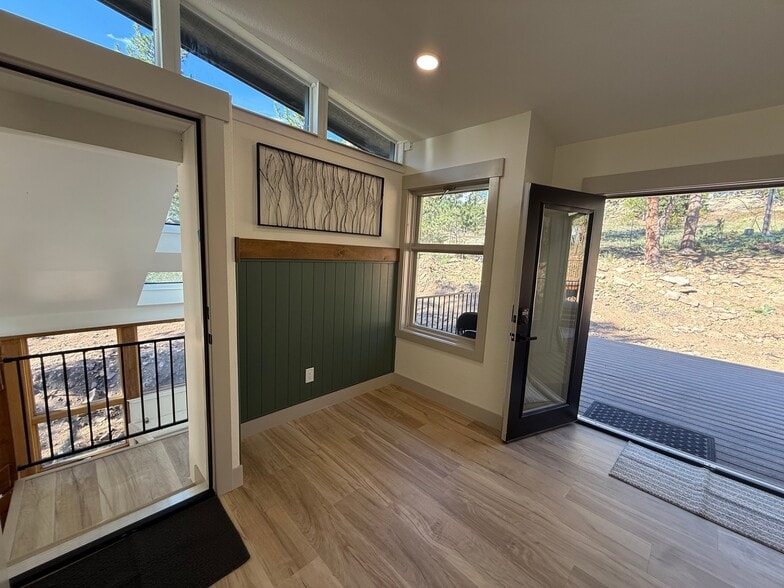 Building Photo - 2945 Aspen Dr