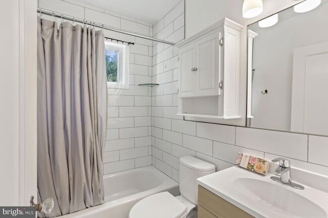 Building Photo - 4803 Westway Dr