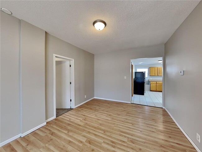 Building Photo - 4748 W 125th St