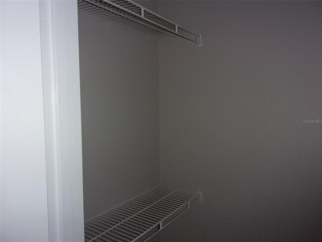 Building Photo - 246 Afton Square