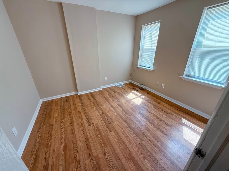 Bedroom 2 - 3621 Wallace St