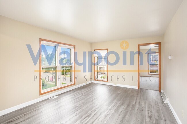 Building Photo - 117 N Jefferson St