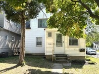 Building Photo - 7006 Toepfer Rd