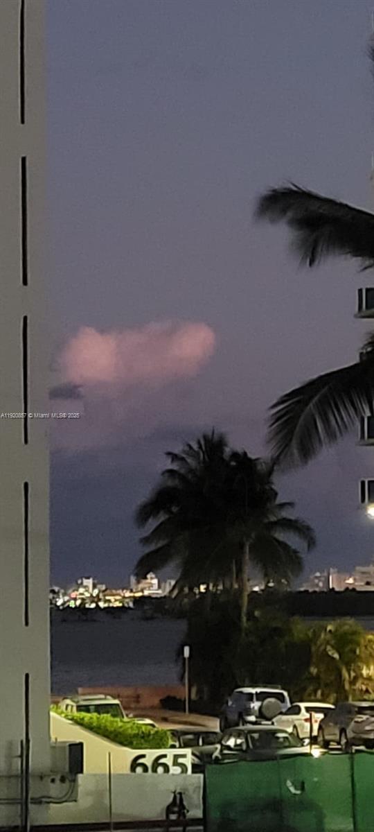 Building Photo - 471 NE 25th St