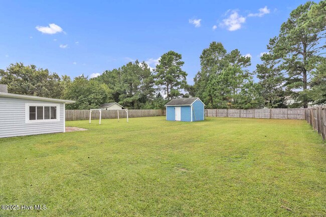 Building Photo - 295 Riggs Rd