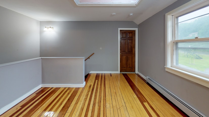 Building Photo - 137 Comstock Pl