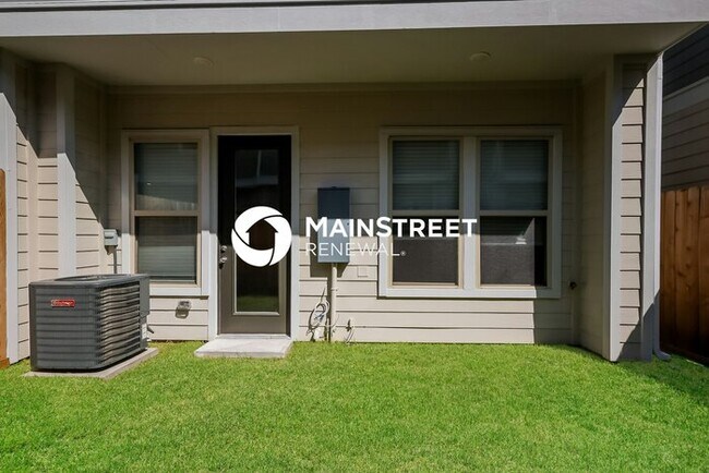 Building Photo - 3 Bedroom Pet-Friendly Home in Houston, TX with Main Street Renewal
