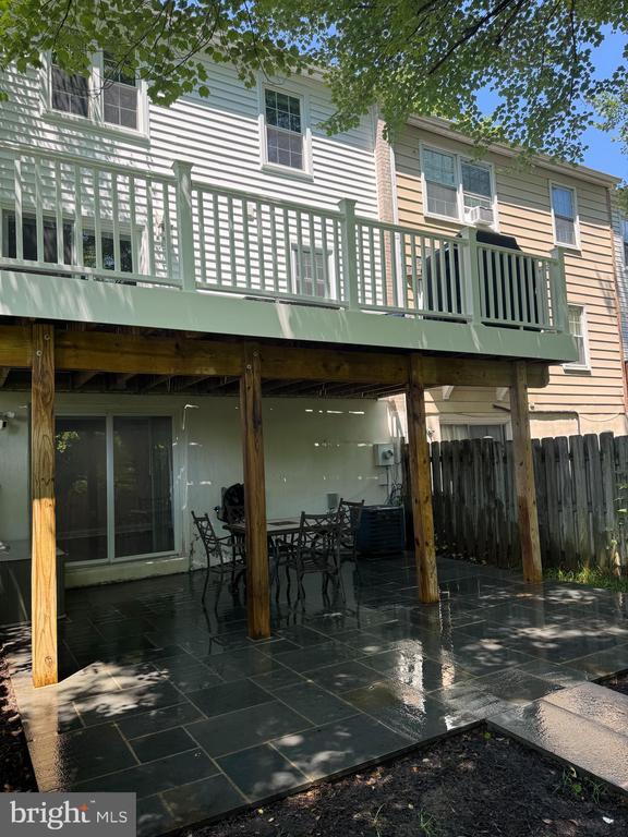 Building Photo - 5430 Lighthouse Ln