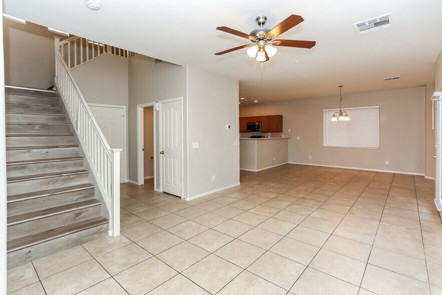 Building Photo - 8928 Brentwood Grove Ct