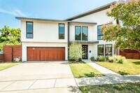 Building Photo - 2228 Madera St