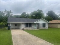 Building Photo - Benton La 3 bed home for lease | Benton LA...