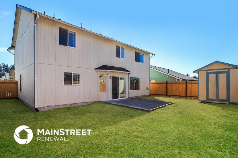 Building Photo - 20112 12th Ave E