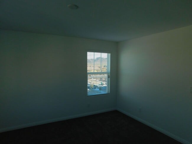Building Photo - 1192 Mission View Ct
