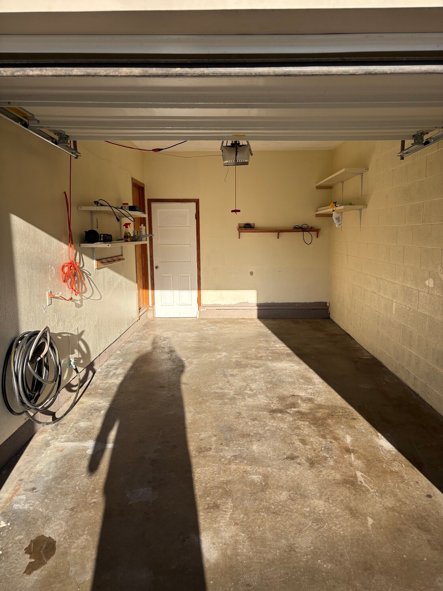 1 car garage - 5155 Thursby Rd