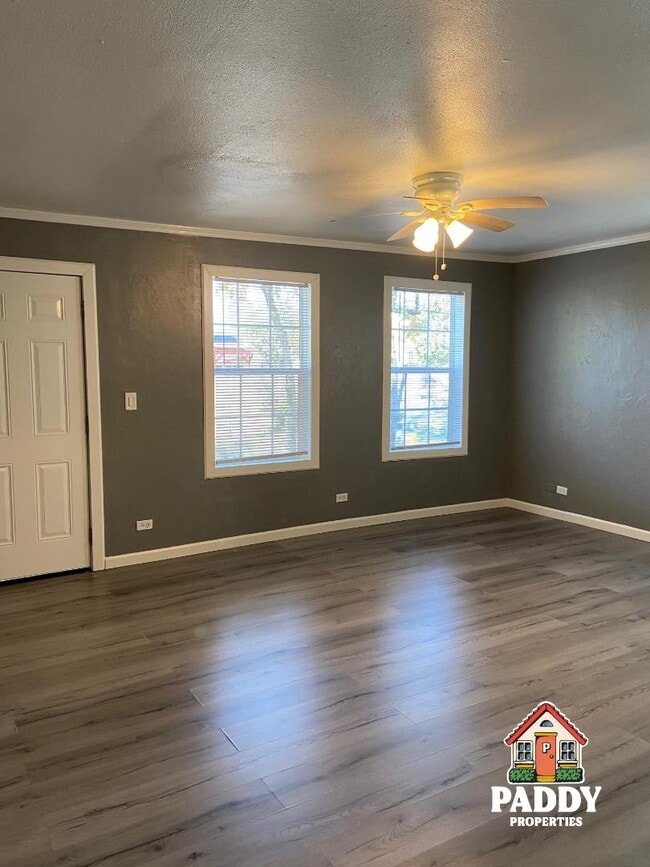 Building Photo - 105 S Lide Ave