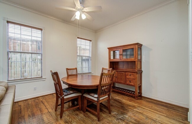 Building Photo - 6855 Bellgreen Dr