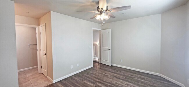 Building Photo - 1982 Dogwood Dr