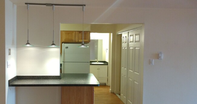 Primary Photo - 1 Bed 1 Bath Condo in Central Boulder- Ava...