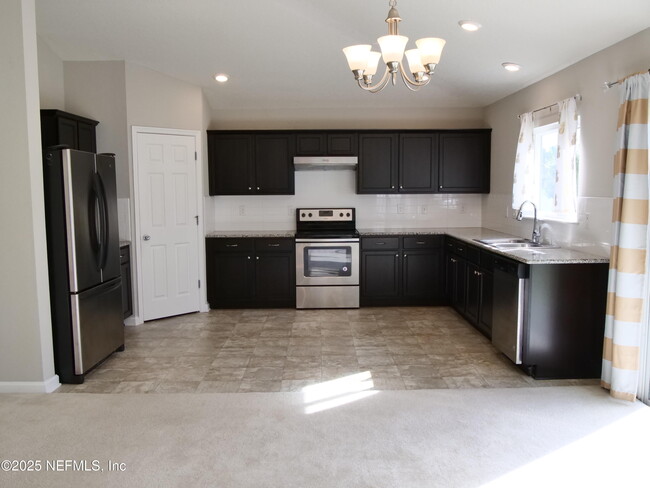 Building Photo - 805 Trellis Bay Dr