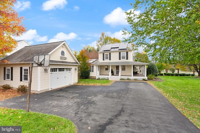 Building Photo - 3501 Tavenner Ct