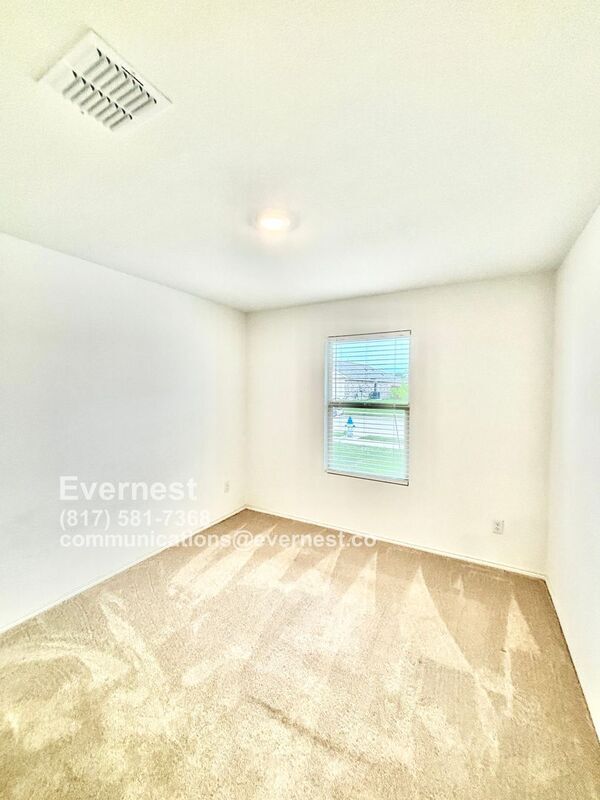 Building Photo - 1517 Vattier St