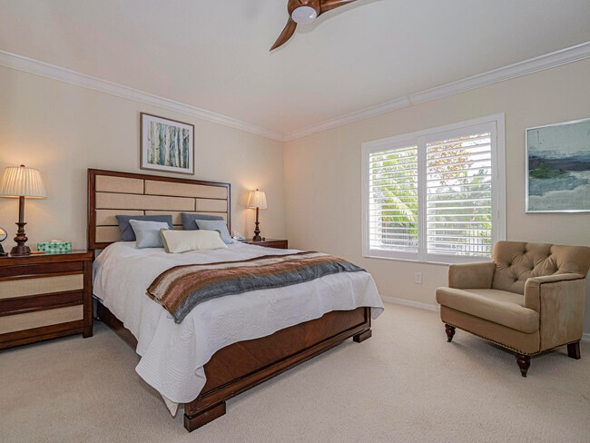 Building Photo - 5520 45th Ave